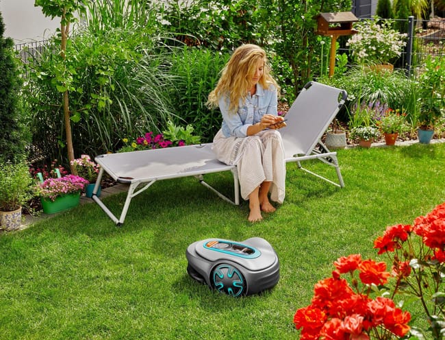 Robot tondeuse connecté GARDENA Sileno minimo - 500m² - 15202-26 Bluetooth