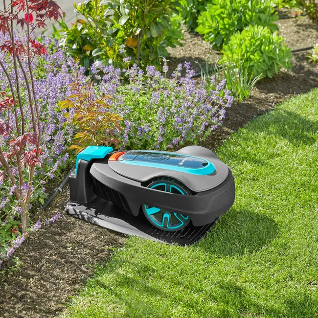 Robot tondeuse connecté GARDENA SILENO city - 250m² - 15001-26 Bluetooth