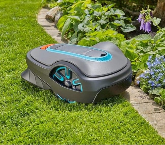 Robot tondeuse connecté GARDENA SILENO life - 750m² - 15101-26 Bluetooth