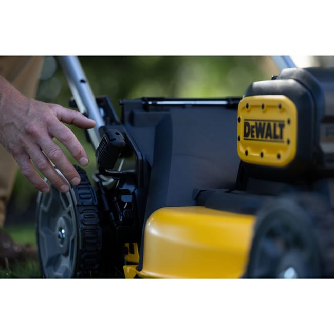Tondeuse sur batterie 18V DEWALT Dcmwsp156n-xj l.53 cm