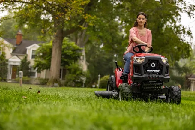 Tondeuse autoportée à éjection latérale TROYBILT BRONCO 107T-S 547 cm³ l.107 cm JARDINS LOISIRS